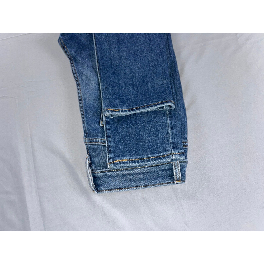 Levis 721 High Rise Skinny Destroyed Stretched Denim Jeans. Women's 28, GUC!! - Picture 4 of 9